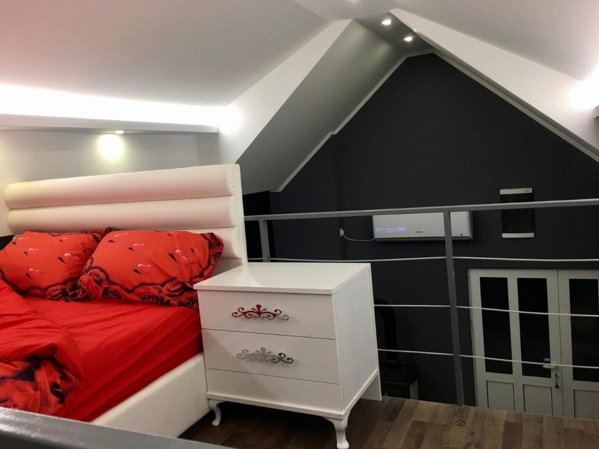 Banicevic Apartmani Ðenovići Exterior foto