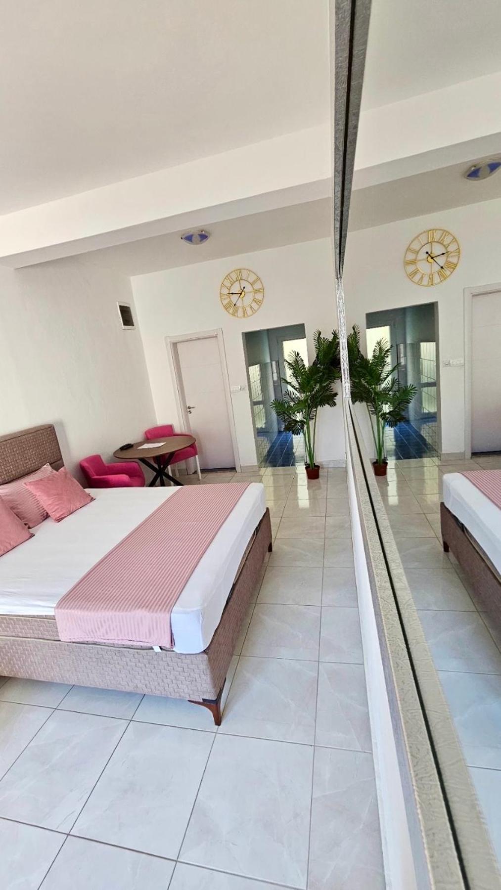 Banicevic Apartmani Ðenovići Exterior foto